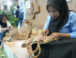 Robot AI hingga Produk UMKM Ramaikan Indonesia International Sustainability Forum 2025