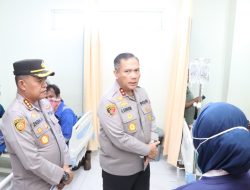 Kapolda Kepri Jenguk Korban Kebakaran Kapal Federal II, Pastikan Penyelidikan Berjalan Transparan