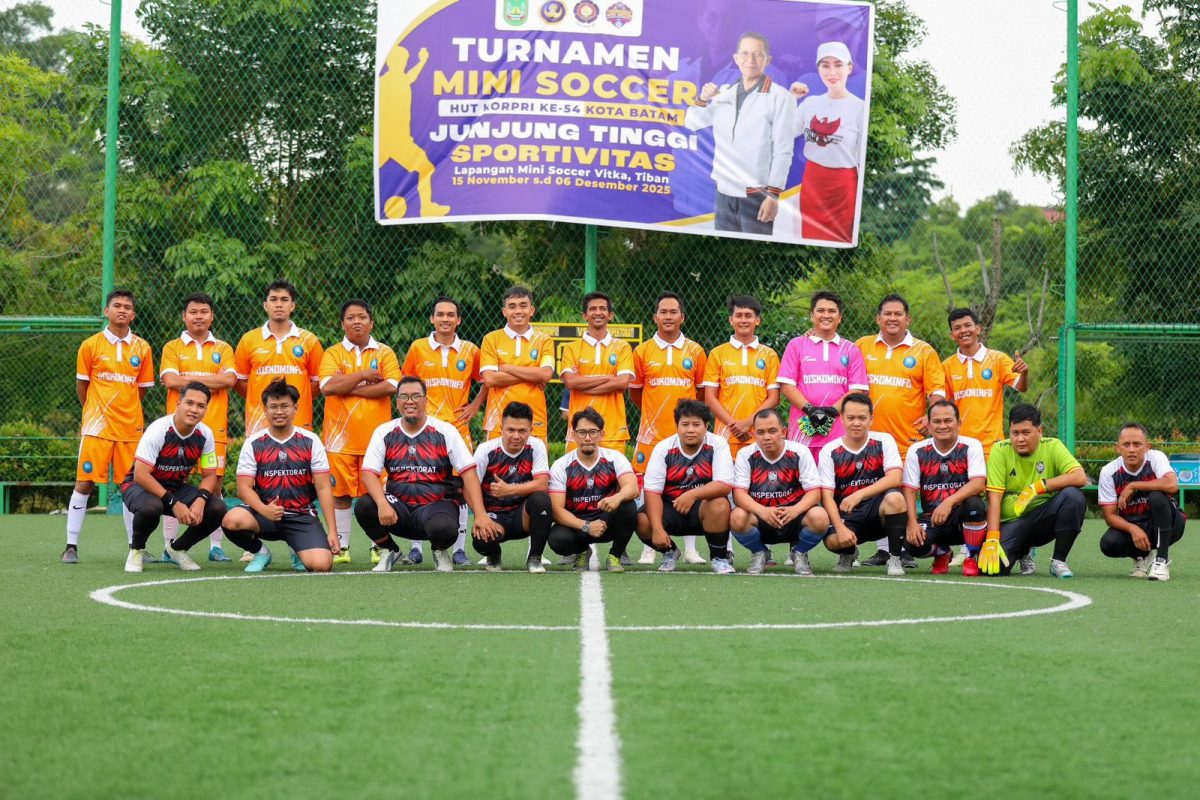 Diskominfo Menang Meyakinkan pada Laga Pembuka Turnamen Mini Soccer HUT Korpri Batam