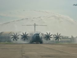Airbus A400M Atlas Mendarat di Indonesia, TNI AU Miliki Pesawat Angkut Strategis Baru