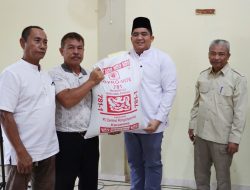 Bupati Roby Serahkan 63.500 Benih Ikan, 8,46 Ton Pakan dan Sarpras Perikanan Tangkap Lainnya