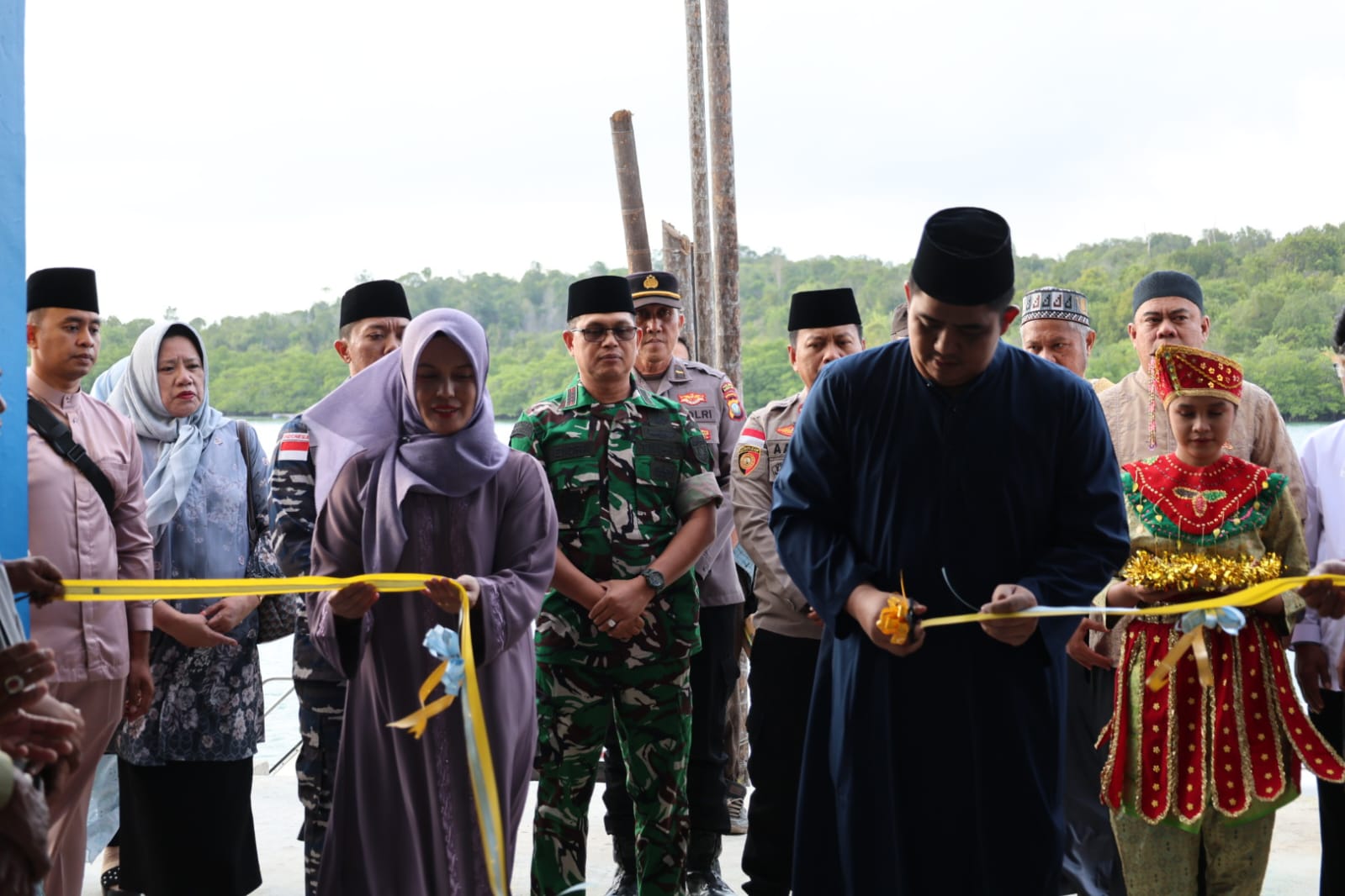 Bupati Roby Resmikan Dermaga ‘Mak Yong’ Pulau Mantang. Dok : Kominfo Kabupaten Bintan