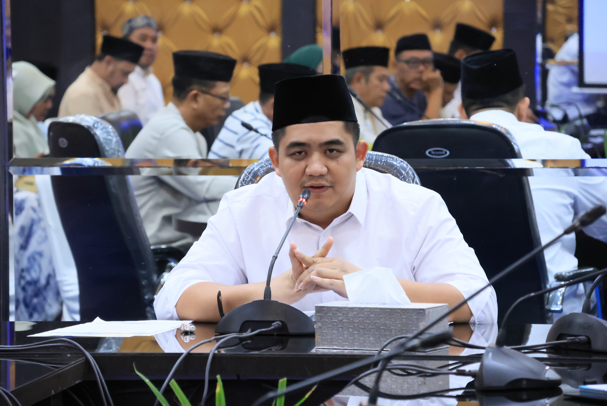 Hari Terakhir Jelang Libur Lebaran, Bupati Roby Pimpin Rapat Staf. Dok : Kominfo Kabupaten Bintan