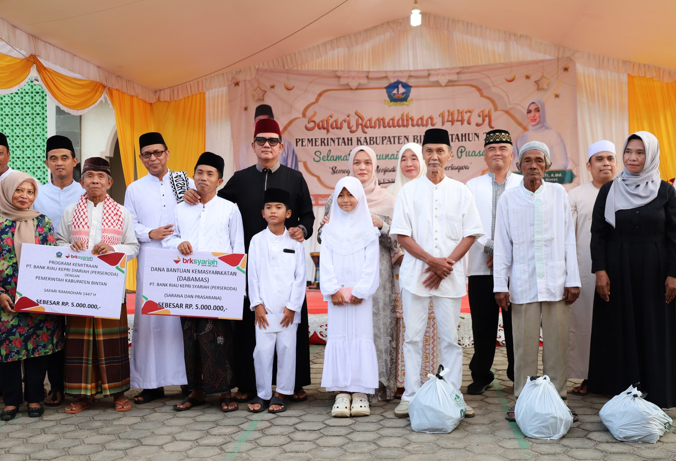Wabup Bintan, Deby Maryanti Hadiri Safari Ramadan 1447 H di Kelurahan Gunung Lengkuas. Dok : Kominfo Kabupaten Bintan