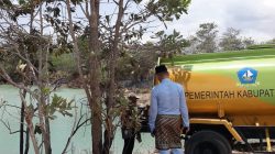 Ratusan Ton Air Bersih Mulai Disalurkan Pemkab Bintan Bagi Warga Terdampak Kekeringan. Dok : Kominfo Kabupaten Bintan