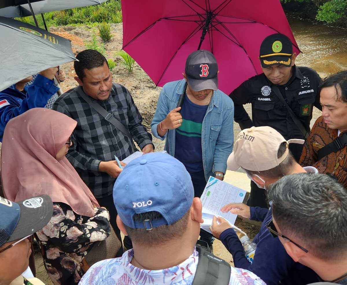 Sidang Lapangan Dugaan Korupsi Jembatan Laboh Lingga, Hakim Periksa Langsung Kondisi Proyek