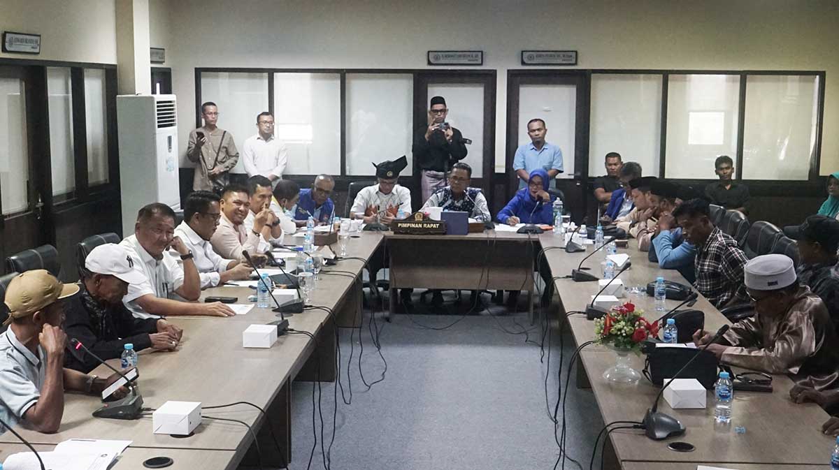 DPRD Kepri Tampung Aspirasi Warga soal Proyek Sedimentasi Pasir Laut di Numbing