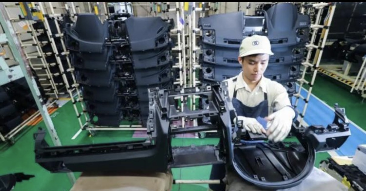 Ilustrasi pekerja migran Indonesia di Jepang, pelatihan bahasa Jepang, proses seleksi program SSW, dan aktivitas pekerja Indonesia di sektor industri. Dok : Istimewa