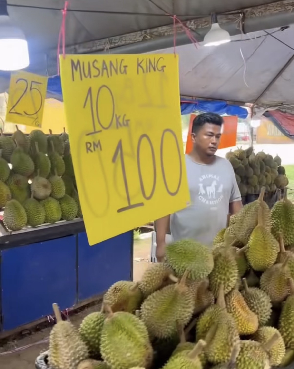 Malaysia Dilanda “Tsunami Durian”, Harga Anjlok Drastis hingga Rp2 Ribuan per Buah. Dok : Threads jkt.talks