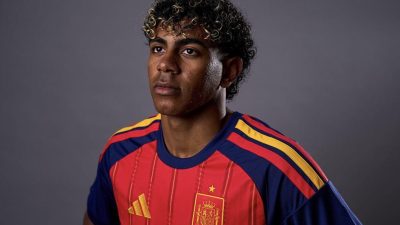 Lamine Yamal mengenakan seragam Timnas Spanyol saat menjalani pertandingan di Piala Dunia 2026. Dok : Fifa Worldcup