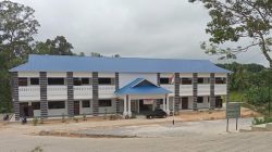 Lokasi kejadian Tampak bagian depan SMP Negeri 17 Tanjungpinang, Kepulauan Riau, dengan bangunan sekolah berlantai dua dan halaman depan sekolah. Dok : Istimewa