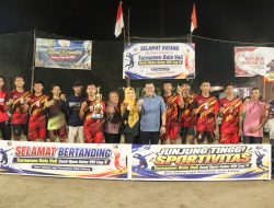 Sekda Ronny Tutup Turnamen Voli Semi Open Antar RW Cup V, BRC Balai Rejo dan Belak Raih Juara Pertama