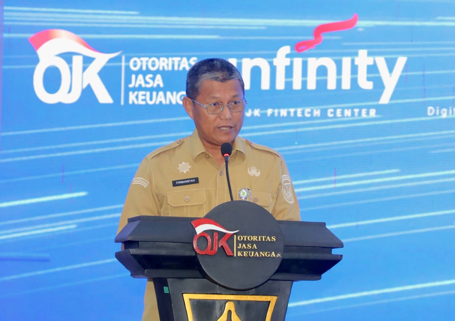 ekda Batam, Firmansyah, menyampaikan sambutan saat menghadiri DFL di Politeknik Negeri Batam, Senin (31/8/2026). HUMAS DISKOMINFO BATAM