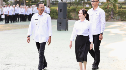 Wali Kota Batam, Amsakar Achmad, bersama Wakil Wali Kota Batam, Li Claudia Chandra, menghadiri apel gabungan di Dataran Engku Putri, Batamcentre, Rabu (2/9/2026). Dok : Diskominfo Kota Batam