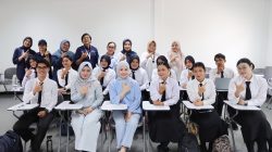 Campus Tour, Hafizha Puji Prestasi Mahasiswa dan Keunggulan Politeknik Bintan Cakrawala. Dok : Diskominfo Kabupaten Bintan
