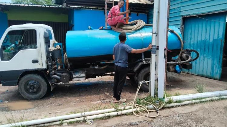 Kondisi ketersediaan dan distribusi air bersih di wilayah Tanjungpinang saat curah hujan rendah.. Dok : Istimewa
